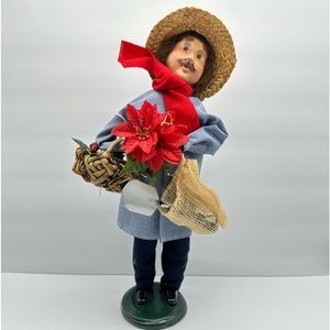 Byers’ Choice Gardner Christmas Caroler